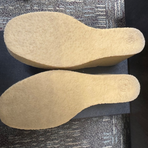 Chanel Tweed Mules - Picture 4 of 8